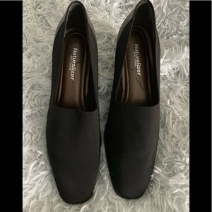 NWOT Naturalizer brand black heels